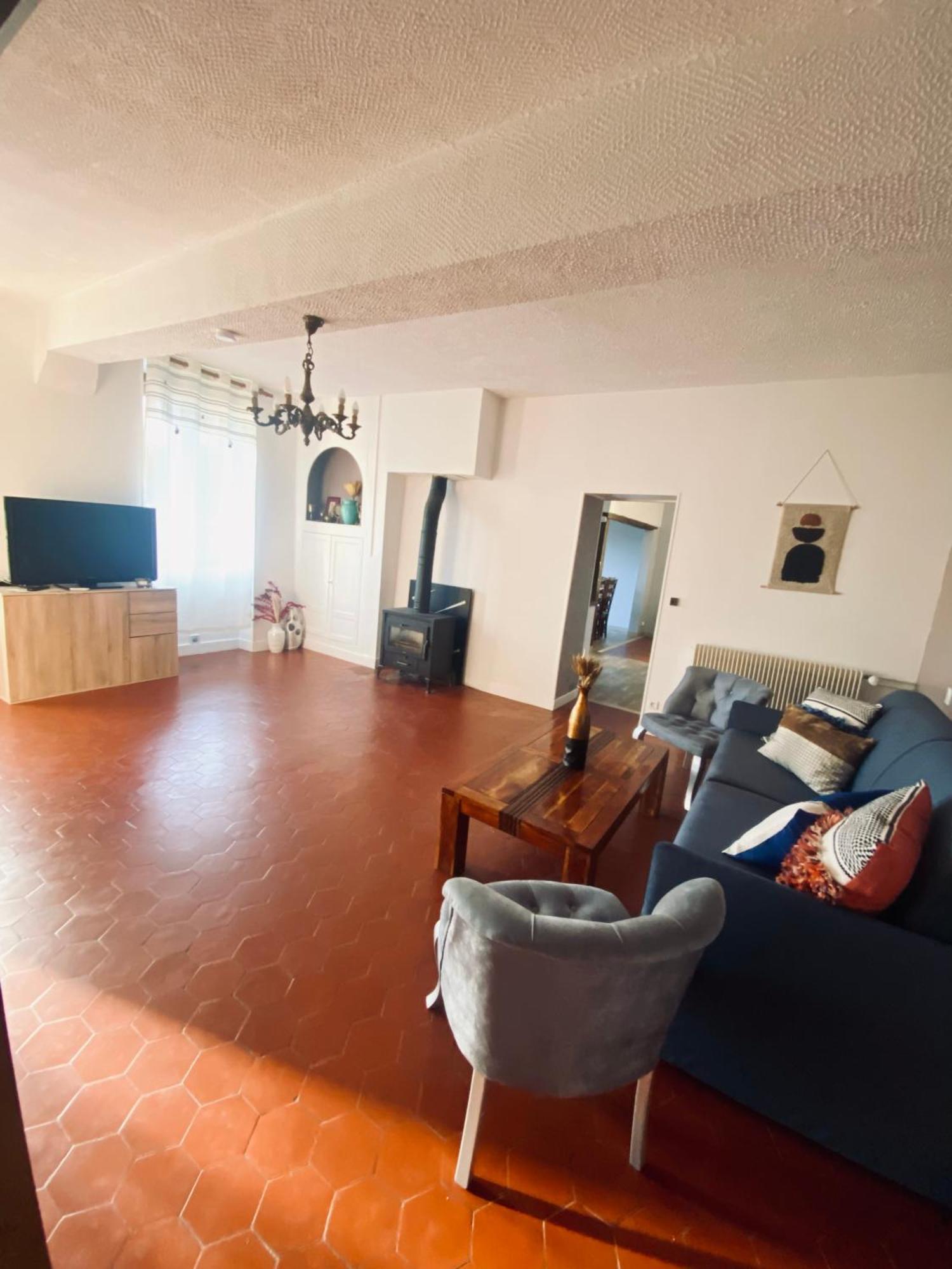 Independant Avec Jardin, Entree Autonome Par Boite A Cle , Self-check-in Appartement Saint-Clément